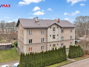 Prodej bytu 2+1, Meziměstí, Školní, 73 m2