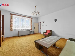 Prodej bytu 2+1, Meziměstí, Školní, 73 m2