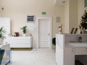 Pronájem obchodního prostoru, Praha - Nové Město, Václavské náměstí, 10 m2