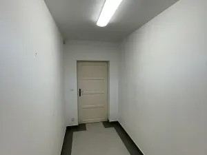 Pronájem kanceláře, Praha - Horní Počernice, Bystrá, 36 m2