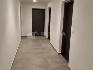 Pronájem bytu 1+kk, Praha - Chodov, Drahňovická, 33 m2