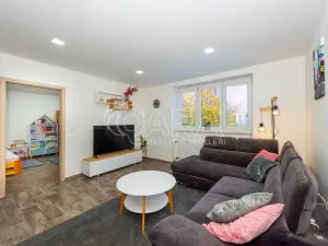 Pronájem bytu 2+1, Trutnov - Střední Předměstí, Tkalcovská, 56 m2