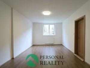 Pronájem bytu 2+kk, Karlovy Vary, Na Vyhlídce, 78 m2