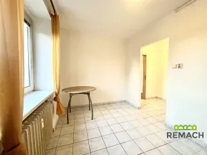 Pronájem bytu 1+1, Uherské Hradiště, Šafaříkova, 35 m2