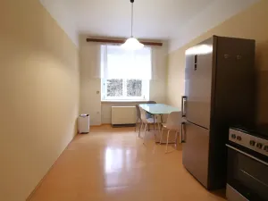 Dražba bytu 2+kk, Praha - Břevnov, U kaštanu, 50 m2