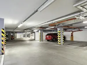 Prodej garážového stání, Brno, Říčanská, 12 m2