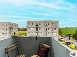 Prodej bytu 2+kk, Cerhenice, Za Cukrovarem, 60 m2