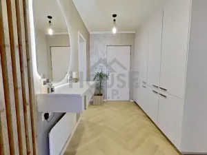 Prodej bytu 3+kk, Praha, Výtoňská, 73 m2