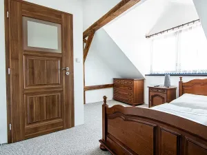 Prodej obchodního prostoru, Břežany I, 590 m2