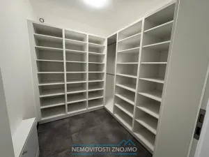 Pronájem bytu 3+kk, Znojmo, Sládkova, 95 m2