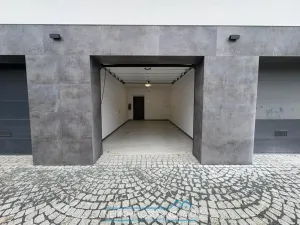 Pronájem bytu 3+kk, Znojmo, Sládkova, 95 m2