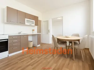 Pronájem bytu 1+kk, Karviná - Hranice, Slovenská, 35 m2