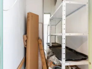 Pronájem bytu 1+kk, Praha - Prosek, Bílinská, 26 m2