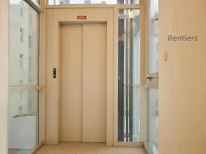 Pronájem bytu 2+kk, Praha - Nusle, Sekaninova, 38 m2