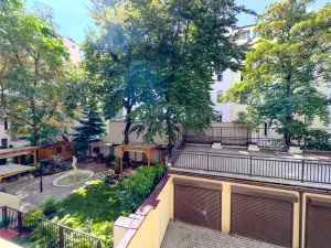 Pronájem bytu 2+kk, Praha - Nové Město, Legerova, 42 m2