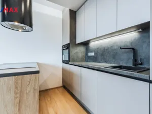 Pronájem bytu 2+kk, Praha - Libeň, U Vlachovky, 96 m2