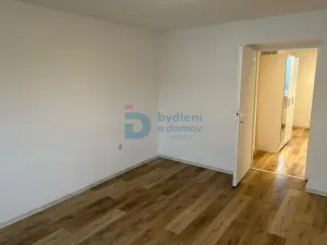 Pronájem bytu 2+1, Šternberk, Jívavská, 60 m2
