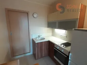 Pronájem bytu 2+kk, Břeclav, Slovácká, 39 m2
