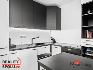 Pronájem bytu 1+kk, Plzeň - Bolevec, Kralovická, 32 m2