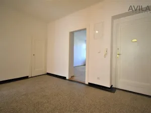 Pronájem bytu 3+kk, Praha - Smíchov, U Nikolajky, 84 m2