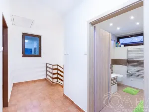 Pronájem rodinného domu, Opařany, 147 m2
