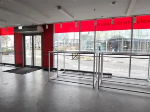 Pronájem obchodního prostoru, Praha - Holešovice, Jankovcova, 291 m2