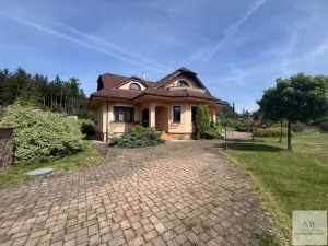 Prodej vily, Nová Role - Mezirolí, 350 m2