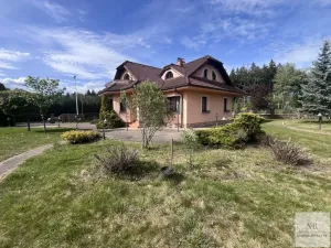 Prodej vily, Nová Role - Mezirolí, 350 m2