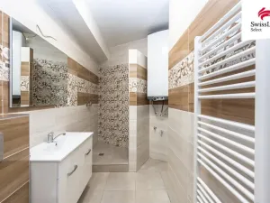 Prodej bytu 2+kk, Břežany II, 41 m2