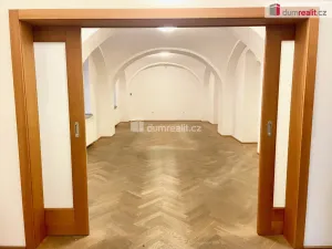Pronájem obchodního prostoru, Praha - Nové Město, Voršilská, 80 m2