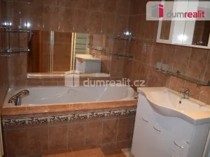 Pronájem bytu 4+1, Teplice - Trnovany, Krušnohorská, 78 m2