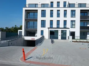 Pronájem bytu 1+kk, Olomouc, Bryksova, 38 m2