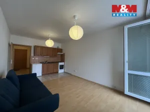 Pronájem bytu 1+kk, Zlín, Na Honech I, 30 m2