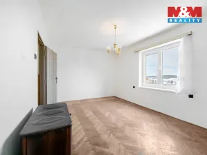 Prodej bytu 2+1, Čestice, 57 m2