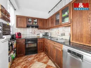 Prodej atypického bytu, Březová, Smetanova, 177 m2