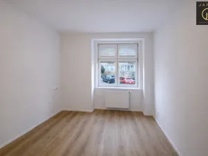 Pronájem bytu 2+kk, Praha - Nusle, Pod pramenem, 49 m2