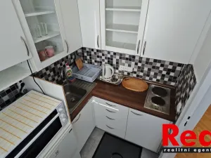 Pronájem bytu 1+1, Brno - Lesná, Arbesova, 32 m2