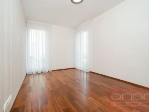 Pronájem bytu 3+kk, Praha - Smíchov, Pod Děvínem, 107 m2