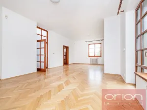 Pronájem rodinného domu, Praha - Břevnov, Oddělená, 316 m2