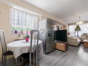 Prodej bytu 3+1, Orlová - Lutyně, Vnitřní, 72 m2