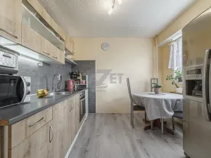 Prodej bytu 3+1, Orlová - Lutyně, Vnitřní, 72 m2