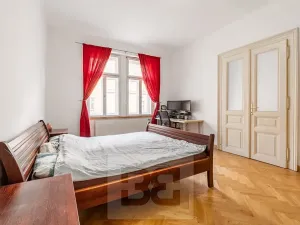 Pronájem bytu 3+1, Praha - Nové Město, Trojická, 95 m2