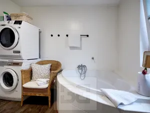 Prodej rodinného domu, Zlatníky-Hodkovice, Souběžná, 139 m2