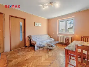 Prodej bytu 2+1, Kladno, Vodárenská, 37 m2