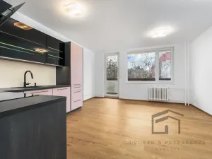 Pronájem bytu 4+kk, Praha - Modřany, Levského, 73 m2