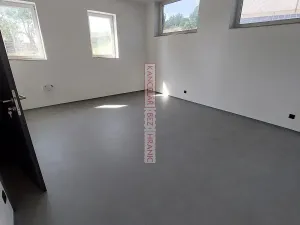 Pronájem skladu, Medlovice, 756 m2