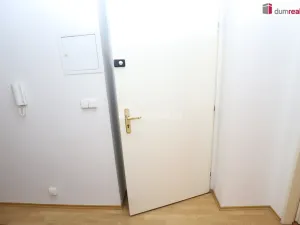 Pronájem bytu 2+kk, Karlovy Vary, Stará Louka, 60 m2