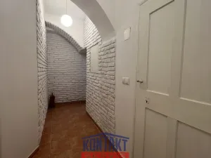 Pronájem bytu 1+kk, Jindřichův Hradec, Svatojánská, 34 m2