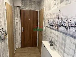 Prodej bytu 3+1, Postoloprty, Jiráskovo náměstí, 82 m2