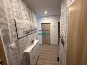 Prodej bytu 3+1, Postoloprty, Jiráskovo náměstí, 82 m2